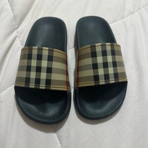 Burberry Check Pattern Slide Sandals